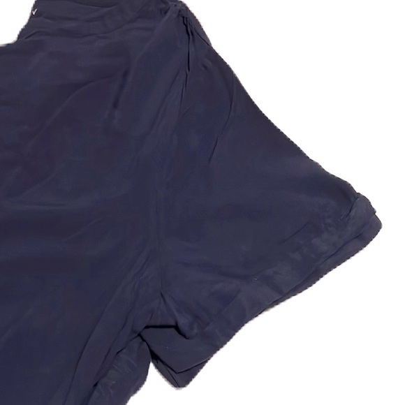 AVA&VIV, V-Neckline, Button Down, Roll-Up Sleeves Top, Blue, Size 4X - Picture 4 of 8